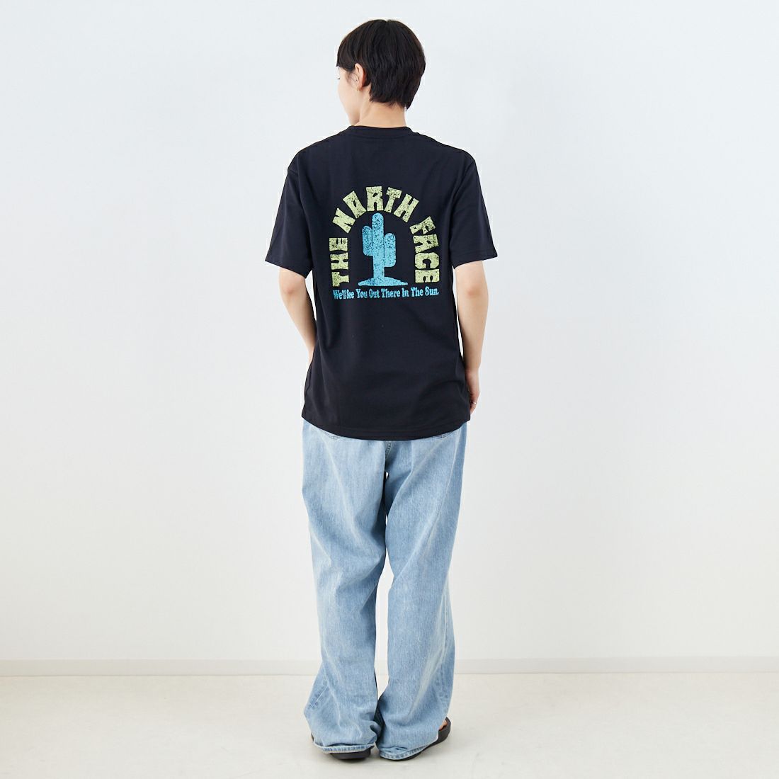 THE NORTH FACE [ザ ノースフェイス] ショートスリーブフラッシュドライカクタスロゴTシャツ [NT32545] K &&モデル身長：160cm 着用サイズ：S&&