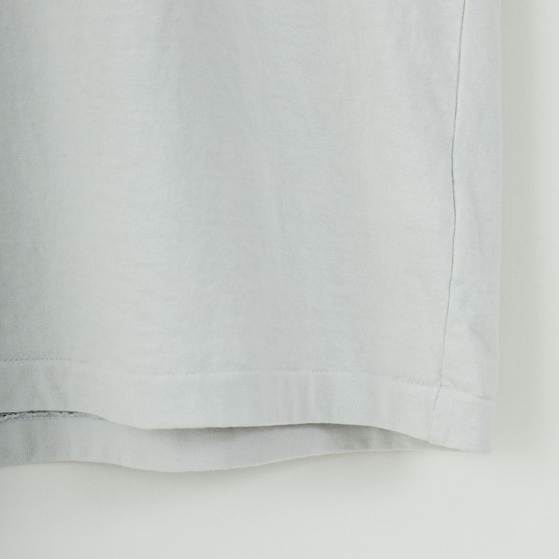 Americana × JEANS FACTORY [アメリカーナ × ジーンズファクトリー] 別注 オゾンバイオ加工 ロゴプリントTシャツ [ASO-795-1-JF] LT.GREY
