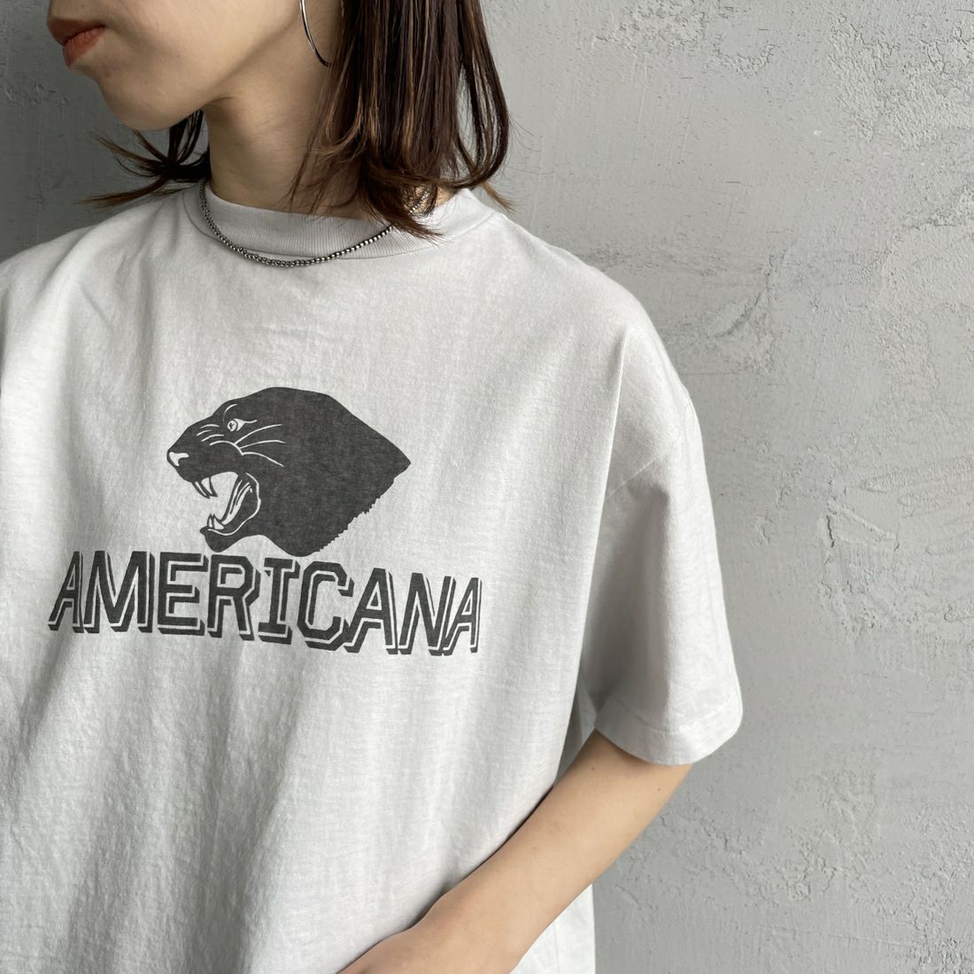 Americana × JEANS FACTORY [アメリカーナ × ジーンズファクトリー] 別注 オゾンバイオ加工 ロゴプリントTシャツ [ASO-795-1-JF] LT.GREY