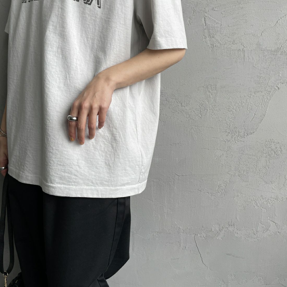 Americana × JEANS FACTORY [アメリカーナ × ジーンズファクトリー] 別注 オゾンバイオ加工 ロゴプリントTシャツ [ASO-795-1-JF] LT.GREY