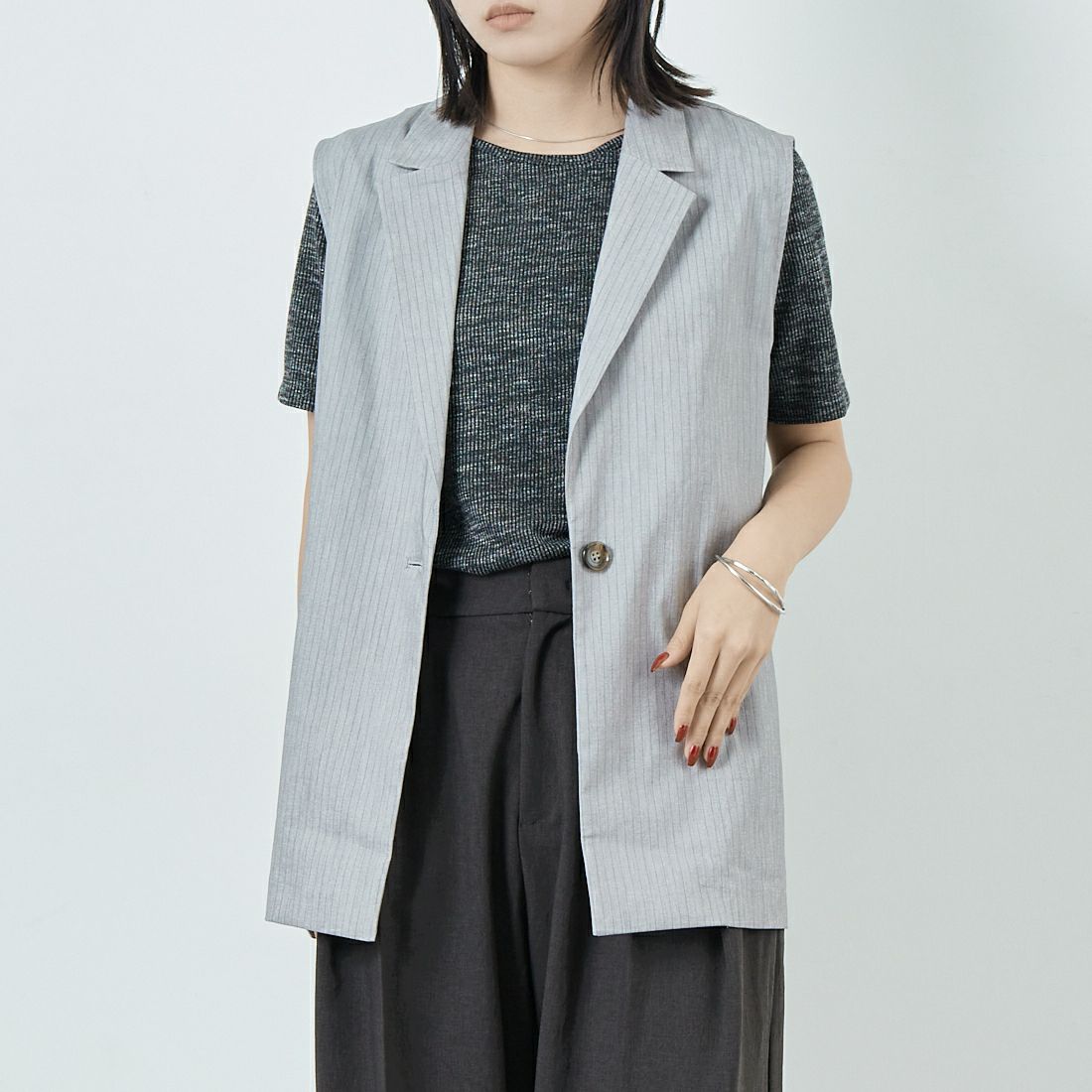 Maison de L'allure [メゾン ドゥ ラリュール] 2WAYリブプルオーバー [M25112035] 08 CHARCOA &&モデル身長：167cm 着用サイズ：F&&