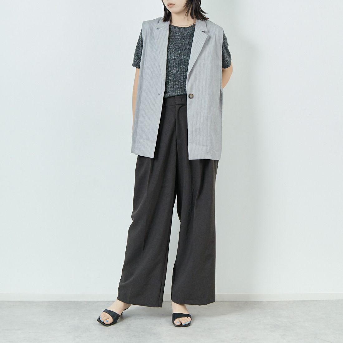 Maison de L'allure [メゾン ドゥ ラリュール] 2WAYリブプルオーバー [M25112035] 08 CHARCOA &&モデル身長：167cm 着用サイズ：F&&