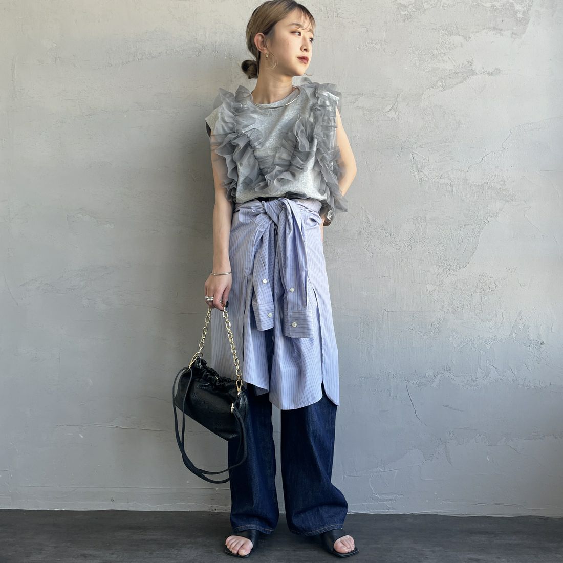 nenom [ネノム] マルチWAY チュールフリルドッキングノースリーブTシャツ [NE25112033] 07 GRAY &&モデル身長：150cm 着用サイズ：F&&