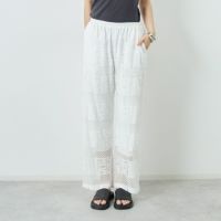 100 WHITE&&モデル身長：167cm 着用サイズ：S&&