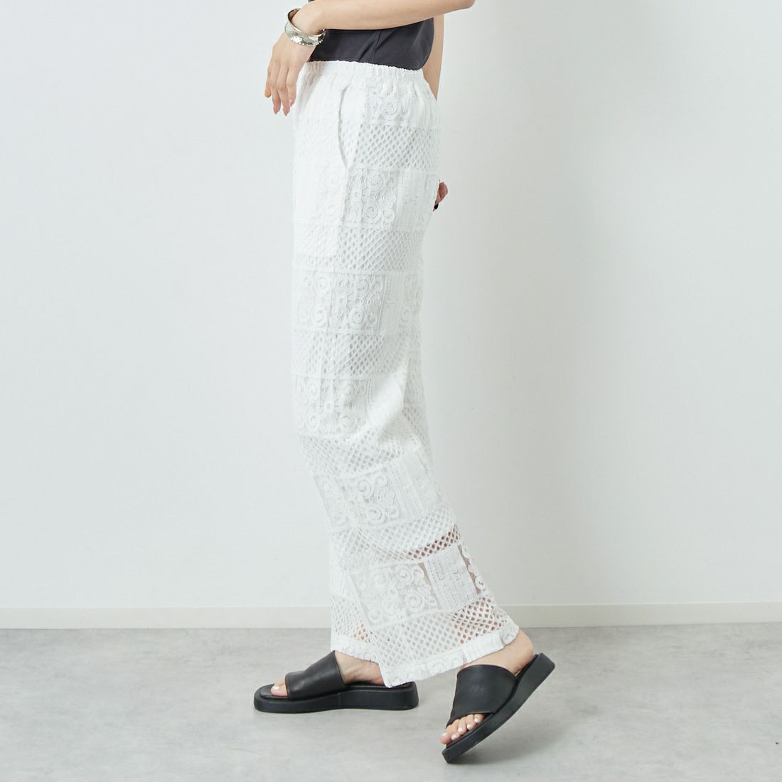 Jeans Factory Clothes [ジーンズファクトリークローズ] カットレースイージーパンツ [L4314] 100 WHITE &&モデル身長：167cm 着用サイズ：S&&