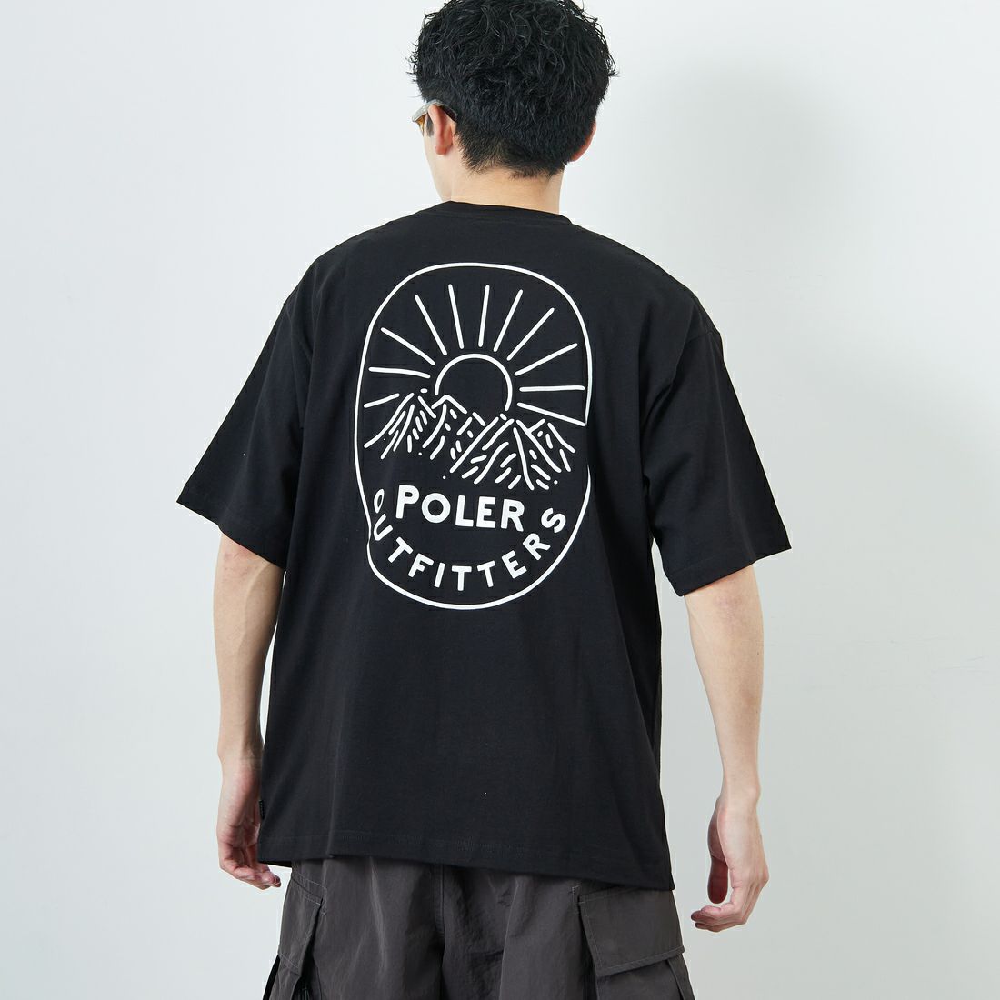 BLACK&&モデル身長：168cm 着用サイズ：M&&