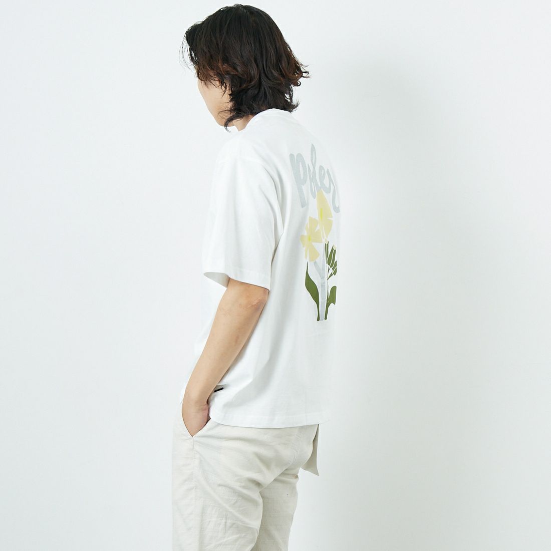 POLeR [ポーラー] フラワープリントTシャツ [259MCV0031-JF] WHITE &&モデル身長：179cm 着用サイズ：M&&