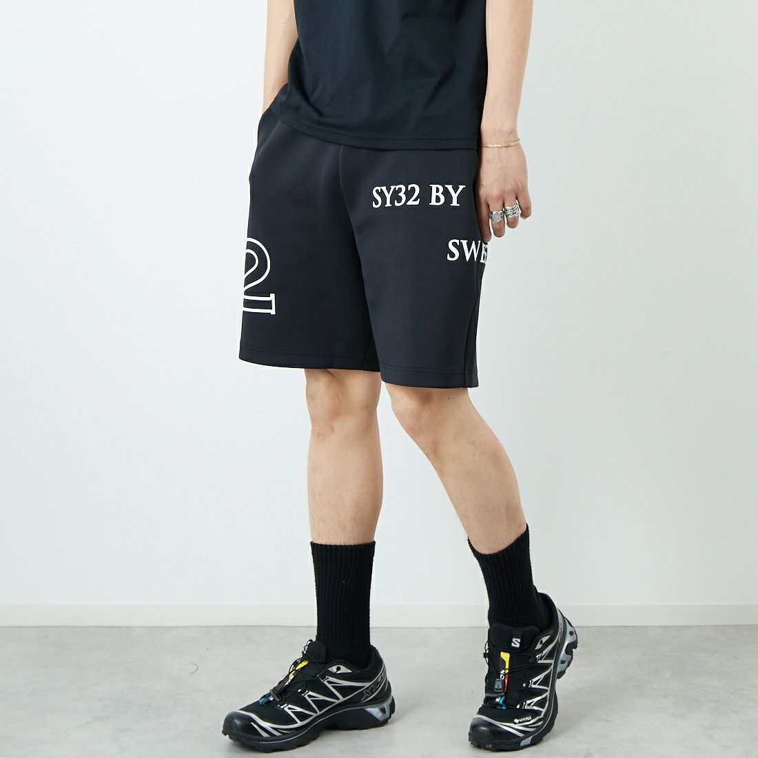 SY32 [エスワイサーティトゥ] ダブルニットショートパンツ [15004] BLACK &&モデル身長：179cm 着用サイズ：L&&