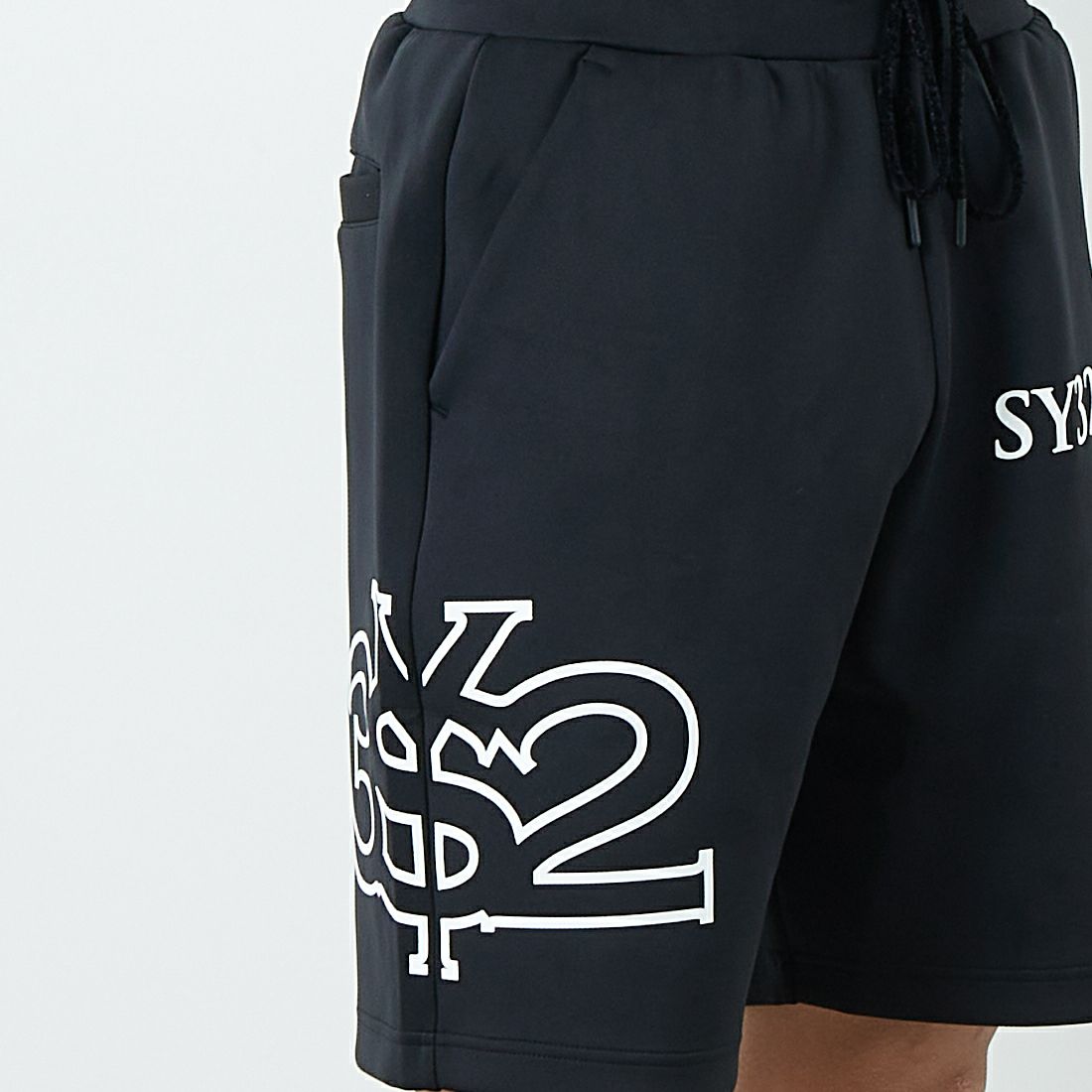 SY32 [エスワイサーティトゥ] ダブルニットショートパンツ [15004] BLACK &&モデル身長：179cm 着用サイズ：L&&