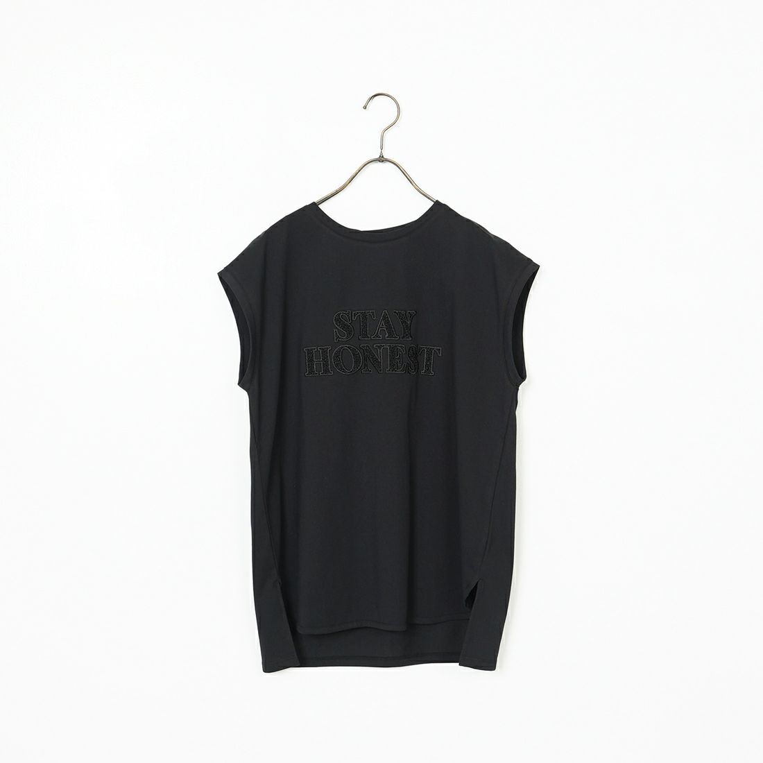 09 BLACK