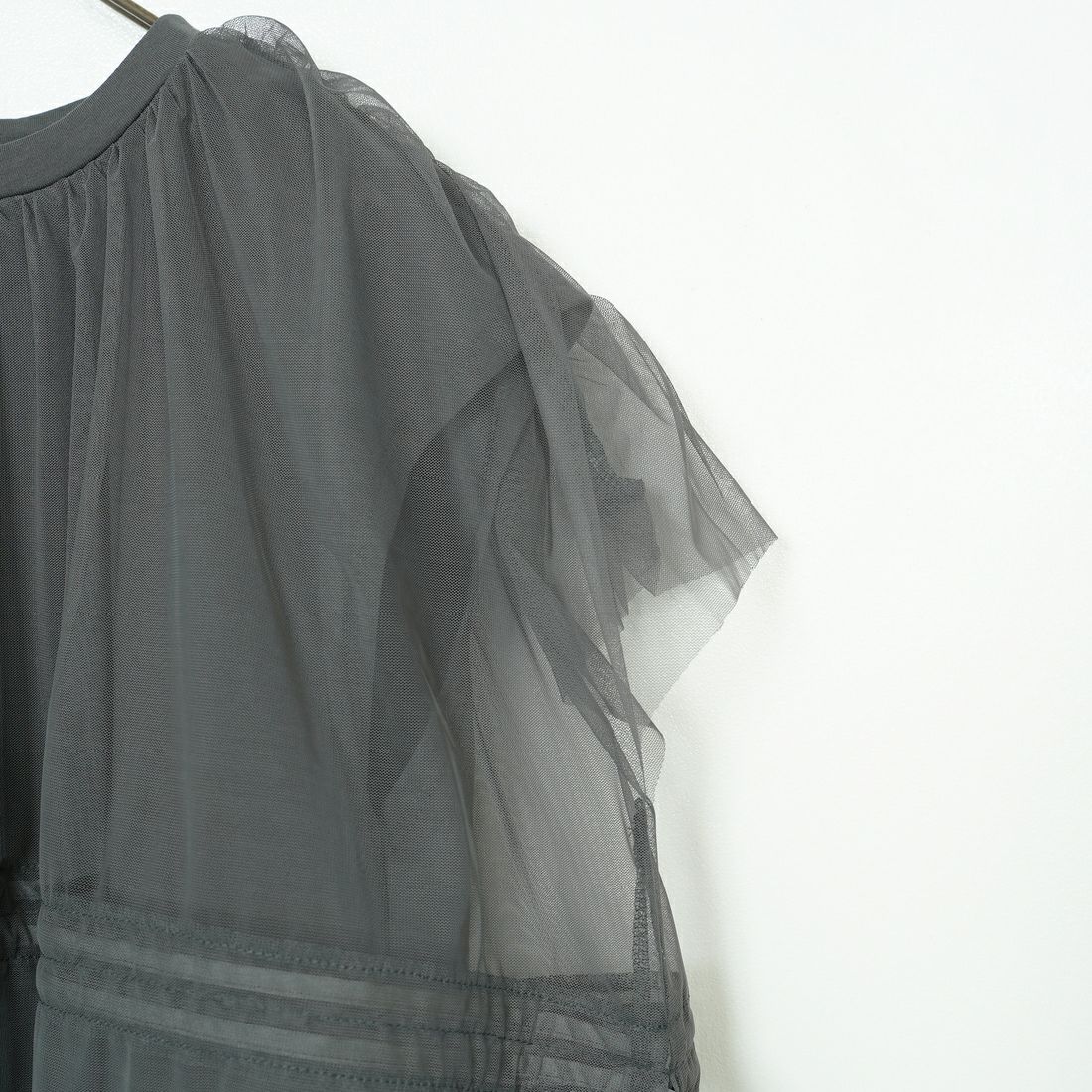Maison de L'allure [メゾン ドゥ ラリュール] 2WAYチュールギャザーレイヤードTシャツ [M25112031] 08 CHARCOA