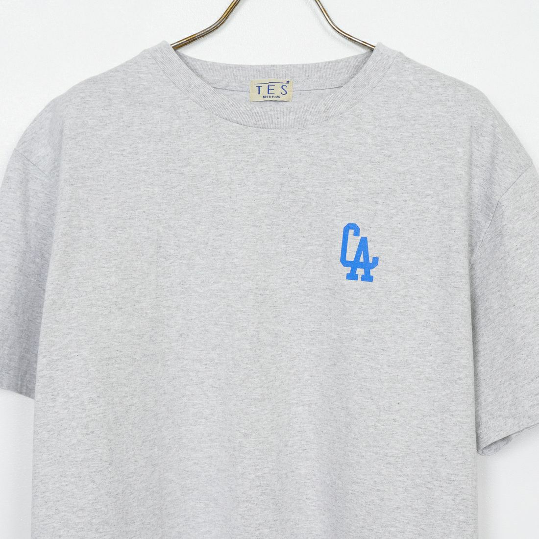 The Endless Summer [エンドレスサマー] 別注 BUHI LEAGUE バックプリントTシャツ [FH-25574506-JF] 03 MIX GRA