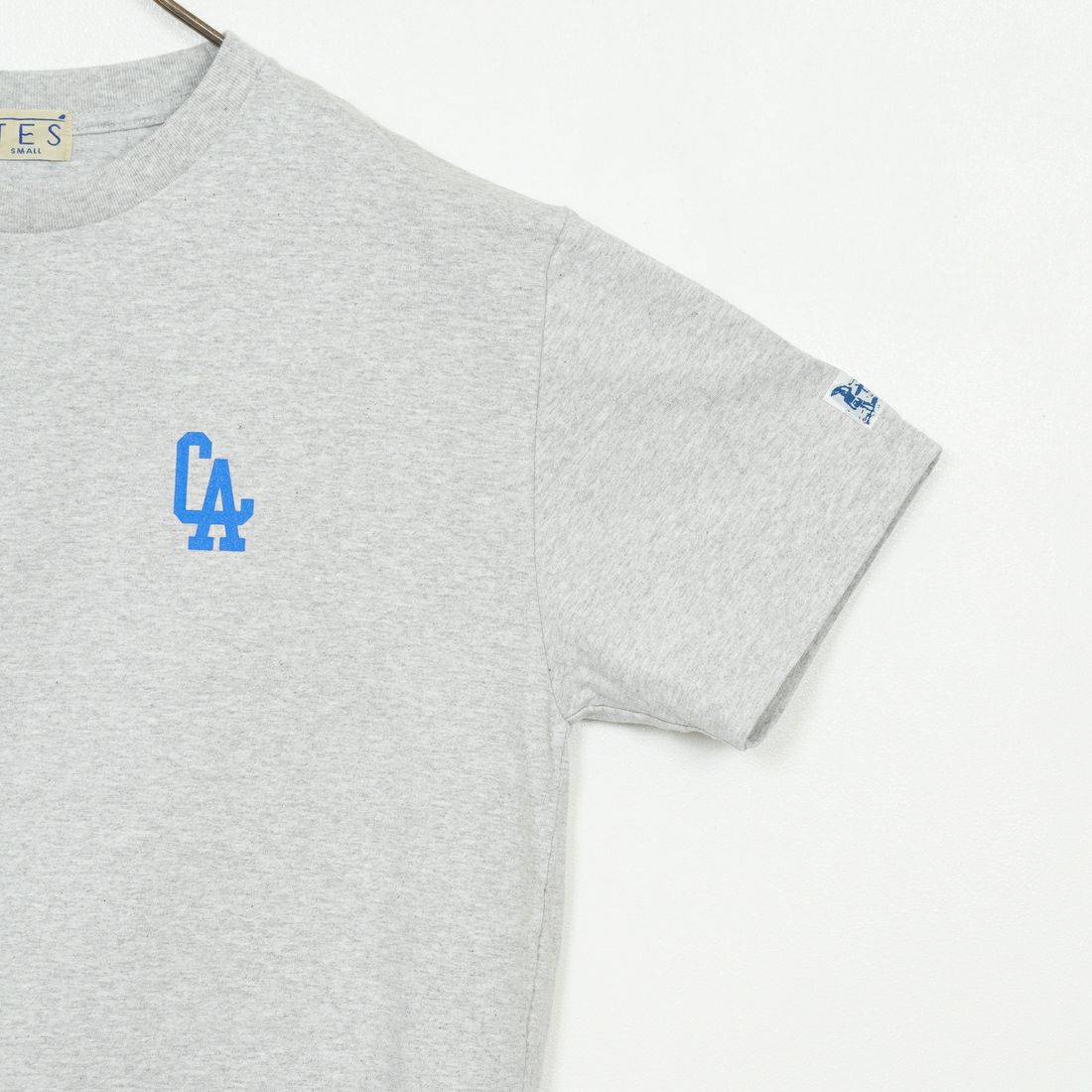 The Endless Summer [エンドレスサマー] 別注 BUHI LEAGUE バックプリントTシャツ [FH-25574506-JF] 03 MIX GRA