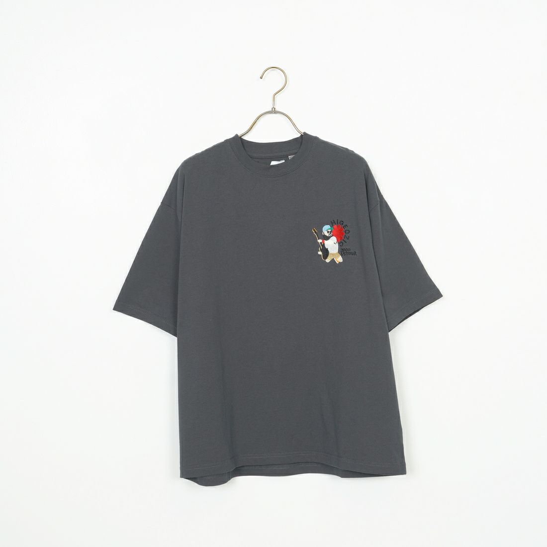 B BLACK