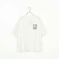 D WHITE