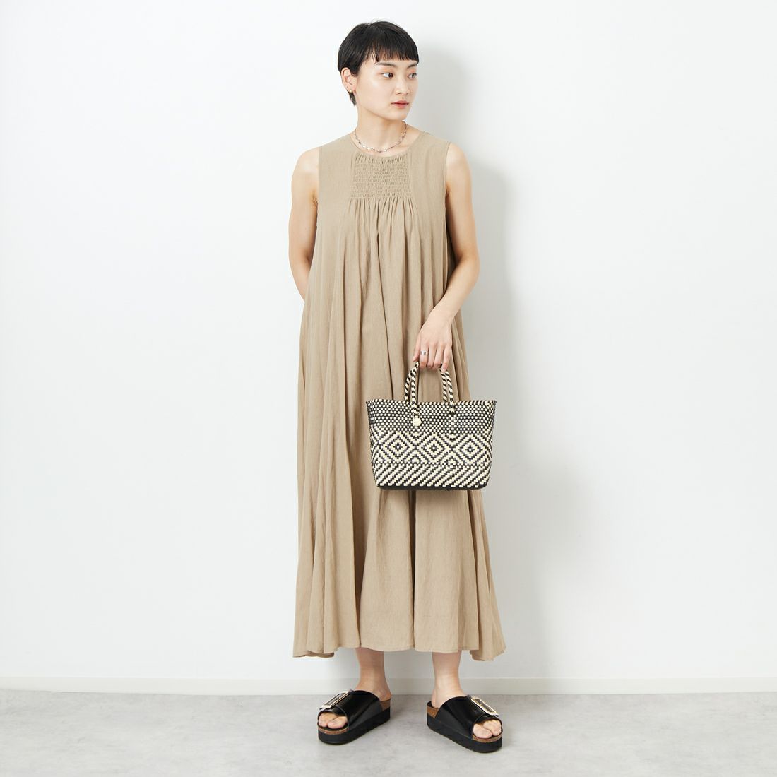Jf Ready Made [ジェイエフレディメイド] 麻調シアー2WAYシャーリングワンピース [4125252] ﾍﾞｰｼﾞｭ &&モデル身長：160cm 着用サイズ：F&&