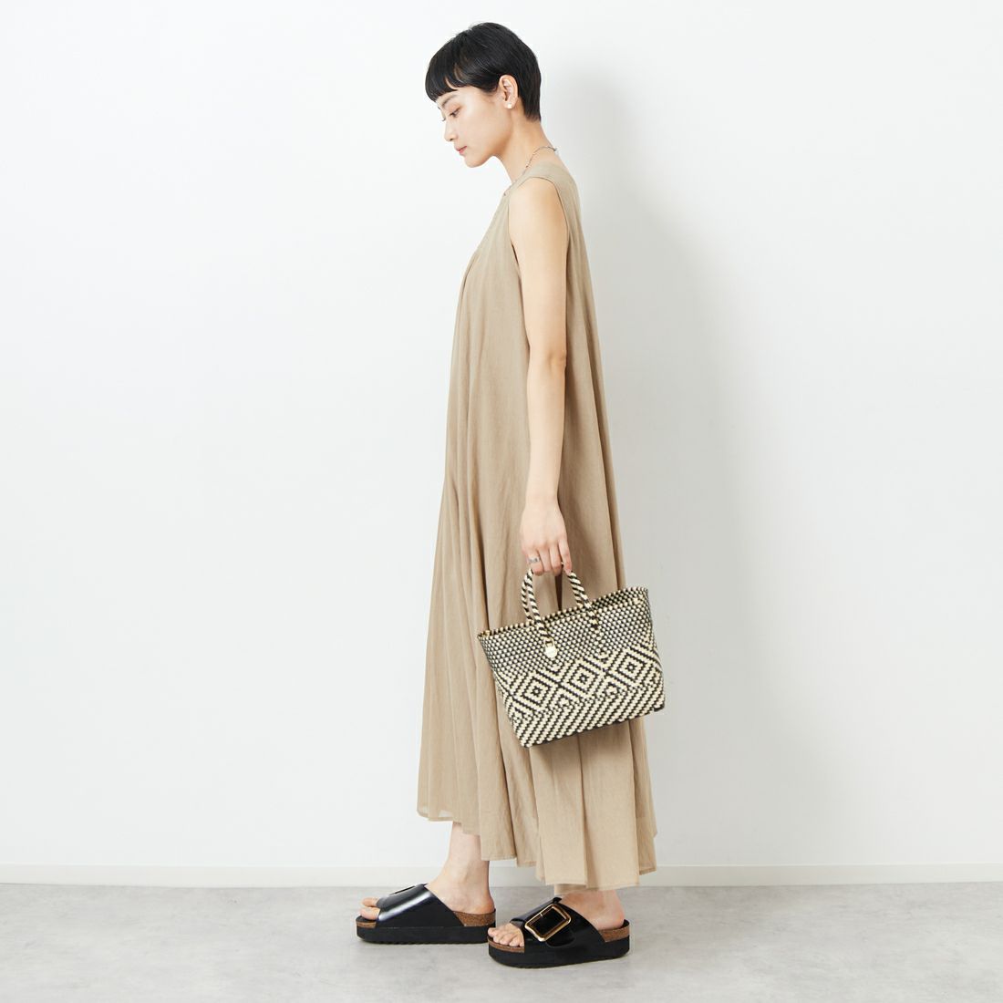 Jf Ready Made [ジェイエフレディメイド] 麻調シアー2WAYシャーリングワンピース [4125252] ﾍﾞｰｼﾞｭ &&モデル身長：160cm 着用サイズ：F&&