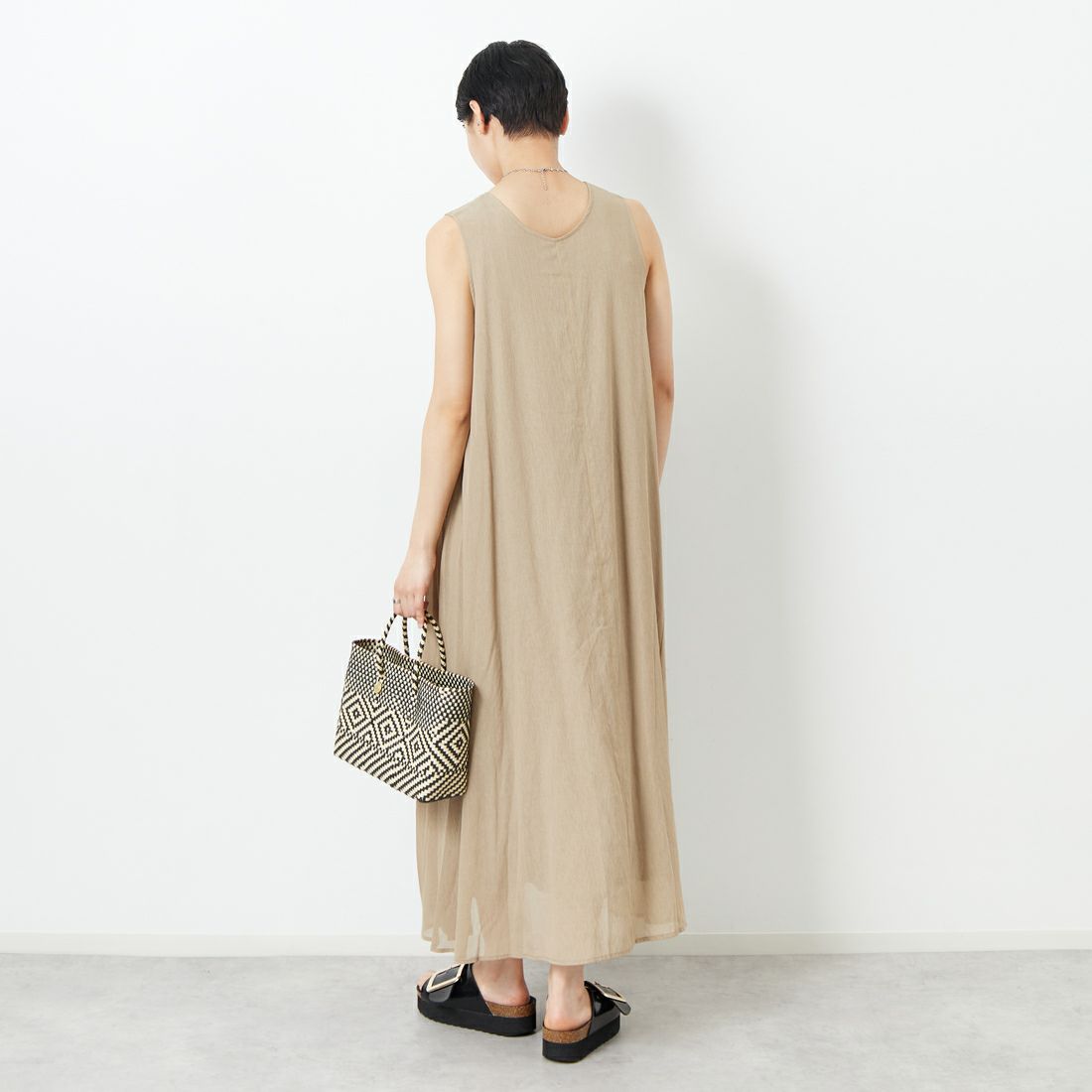 Jf Ready Made [ジェイエフレディメイド] 麻調シアー2WAYシャーリングワンピース [4125252] ﾍﾞｰｼﾞｭ &&モデル身長：160cm 着用サイズ：F&&