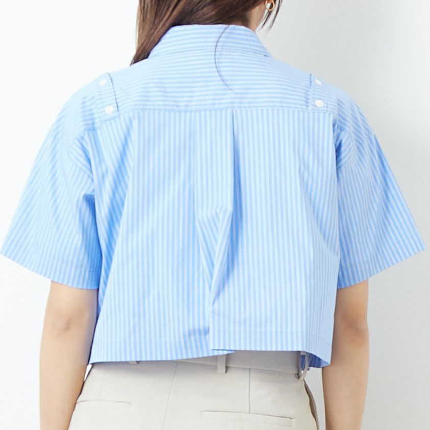MAISON SPECIAL [メゾンスペシャル] ボタンスリットショートシャツ [21251315209] BLU &&モデル身長：167cm 着用サイズ：F&&