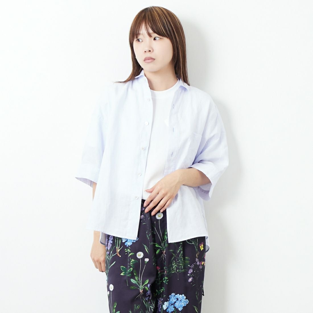 TICCA [ティッカ] ショートスリーブリネンシャツ [TBES-404] SAXE &&モデル身長：167cm 着用サイズ：F&&