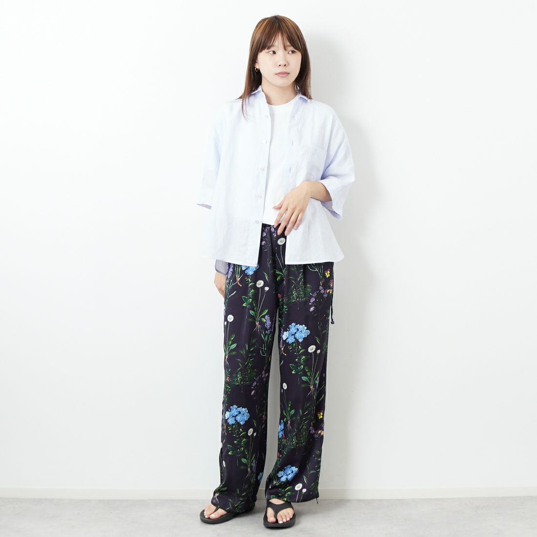 TICCA [ティッカ] ショートスリーブリネンシャツ [TBES-404] SAXE &&モデル身長：167cm 着用サイズ：F&&