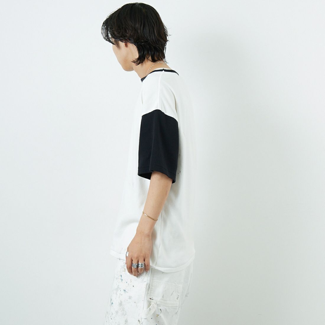 BOW WOW [バウワウ] エイジングリブTシャツ [BW251-RSCSA] WH/BK AGIN &&モデル身長：179cm 着用サイズ：L&&