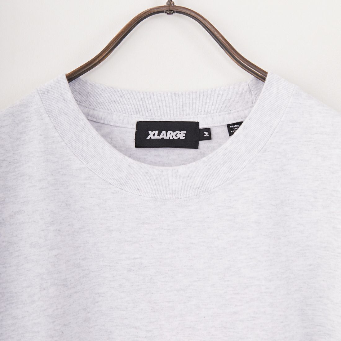 XLARGE [エクストララージ] スランテッドOGロゴTシャツ [101252011010] ASH