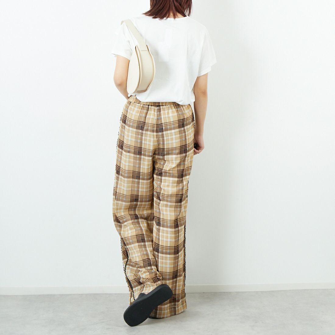 Jf Ready Made [ジェイエフレディメイド] タスキデザインシルケットTシャツ [3101139] 104 ｵﾌｼﾛ &&モデル身長：167cm 着用サイズ：F&&