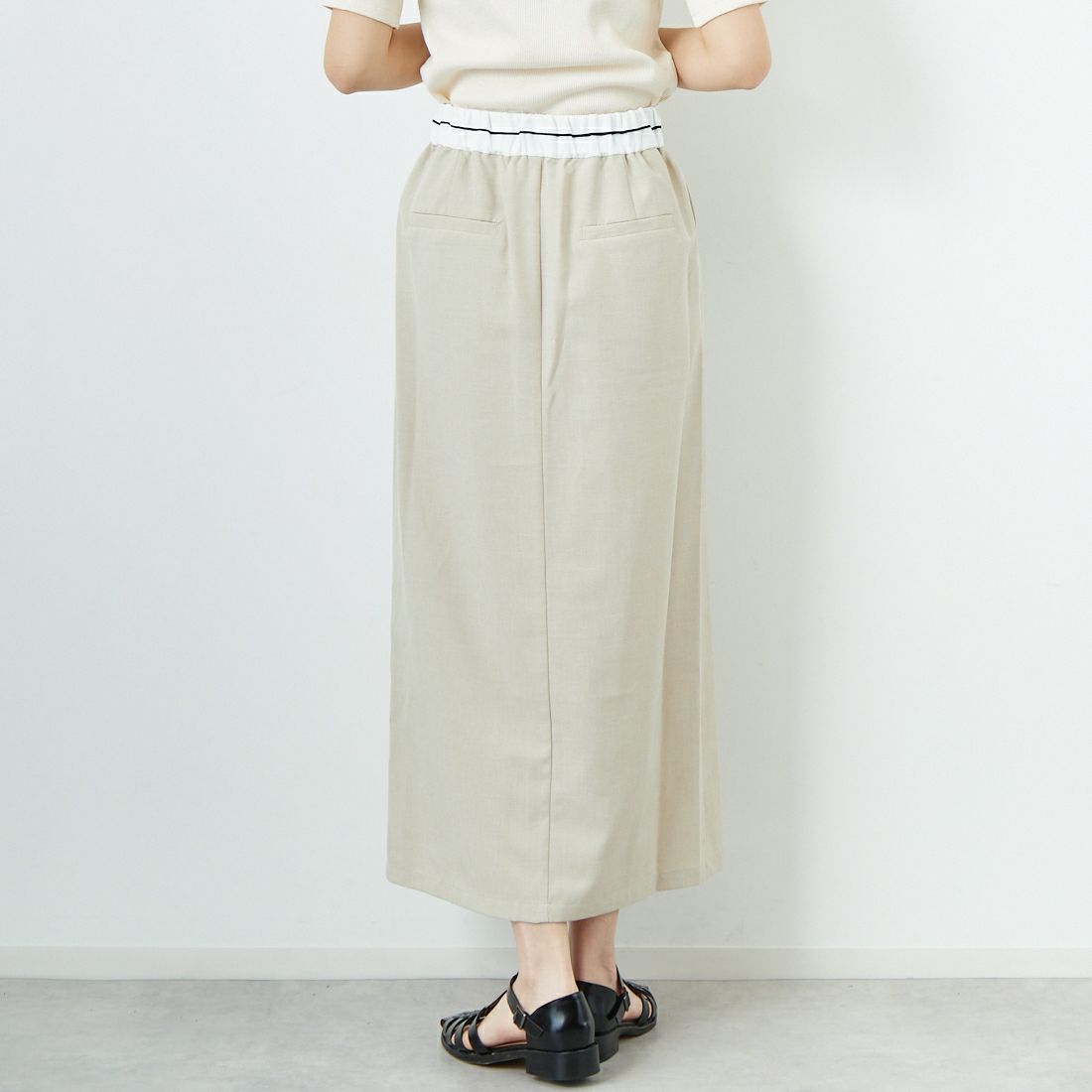 Jeans Factory Clothes [ジーンズファクトリークローズ] シャンブレーエステマーベルトスカート [21255053] 033 ﾍﾞｰｼﾞｭ &&モデル身長：167cm 着用サイズ：38&&