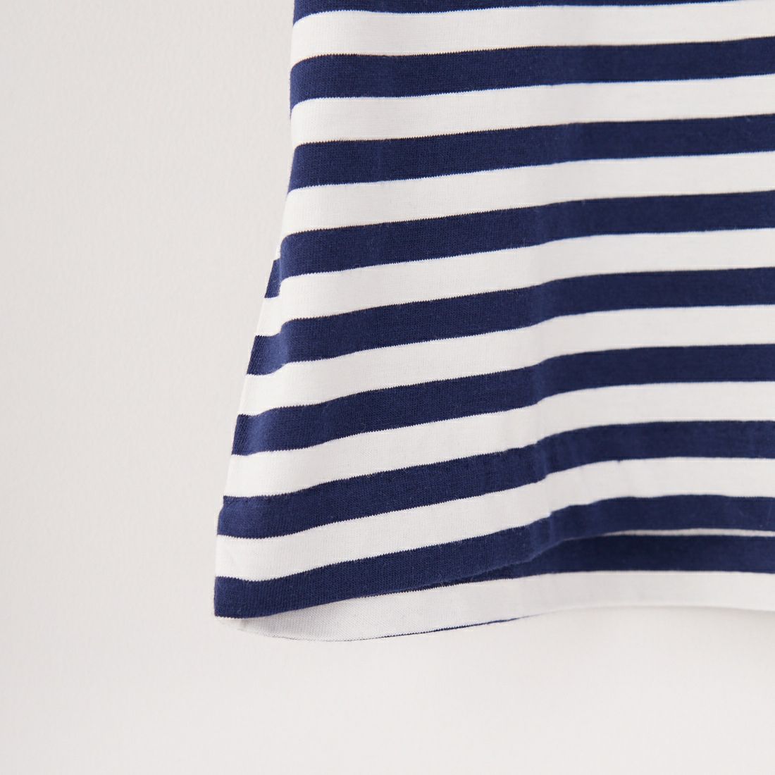 MAISON KITSUNE [メゾン キツネ] ボールド フォックスヘッドパッチ マルチストライプベビーTシャツ [OW00110KJ0008] 0243 NVY/M