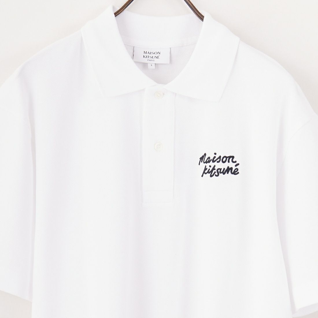 MAISON KITSUNE [メゾン キツネ] ハンドライティング コンフォートポロシャツ [MM00201KJ7010] M186 WT/BK