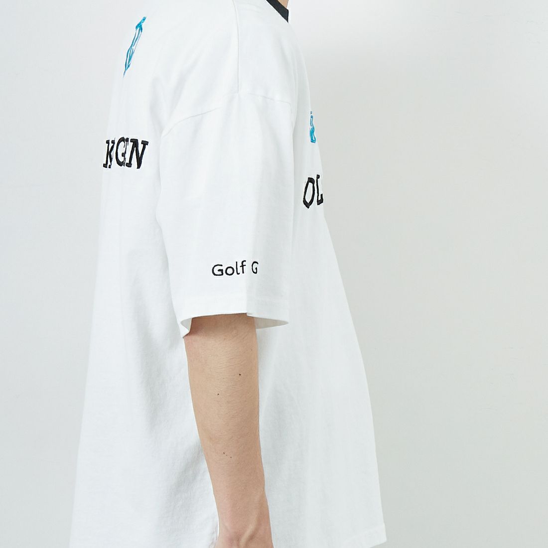 Volkswagen × JEANSFACTORY [フォルクスワーゲン × ジーンズファクトリー] レーシングTシャツ [JFC-252-055] WHITE &&モデル身長：168cm 着用サイズ：M&&