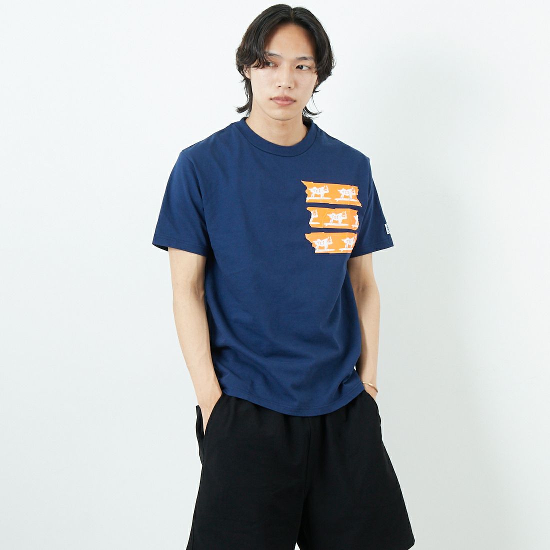 60 NAVY&モデル身長：179cm 着用サイズ：M&&