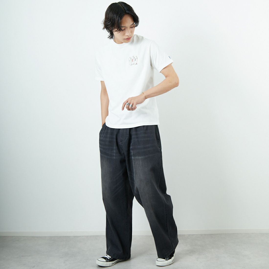 The Endless Summer [エンドレスサマー] YAKUMAN ショートスリーブTシャツ [FH-25574341] 07 WHITE &&モデル身長：179cm 着用サイズ：M&&