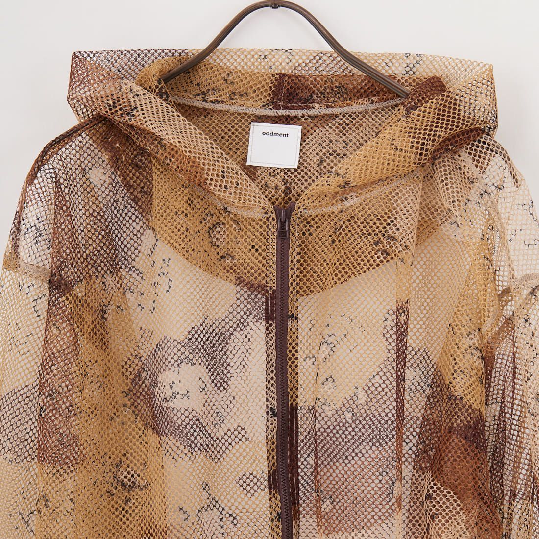 ODDMENT [オッドメント] メッシュジップアップフーディ [INDIVI-ZIP-UP-HOODED] DESERT