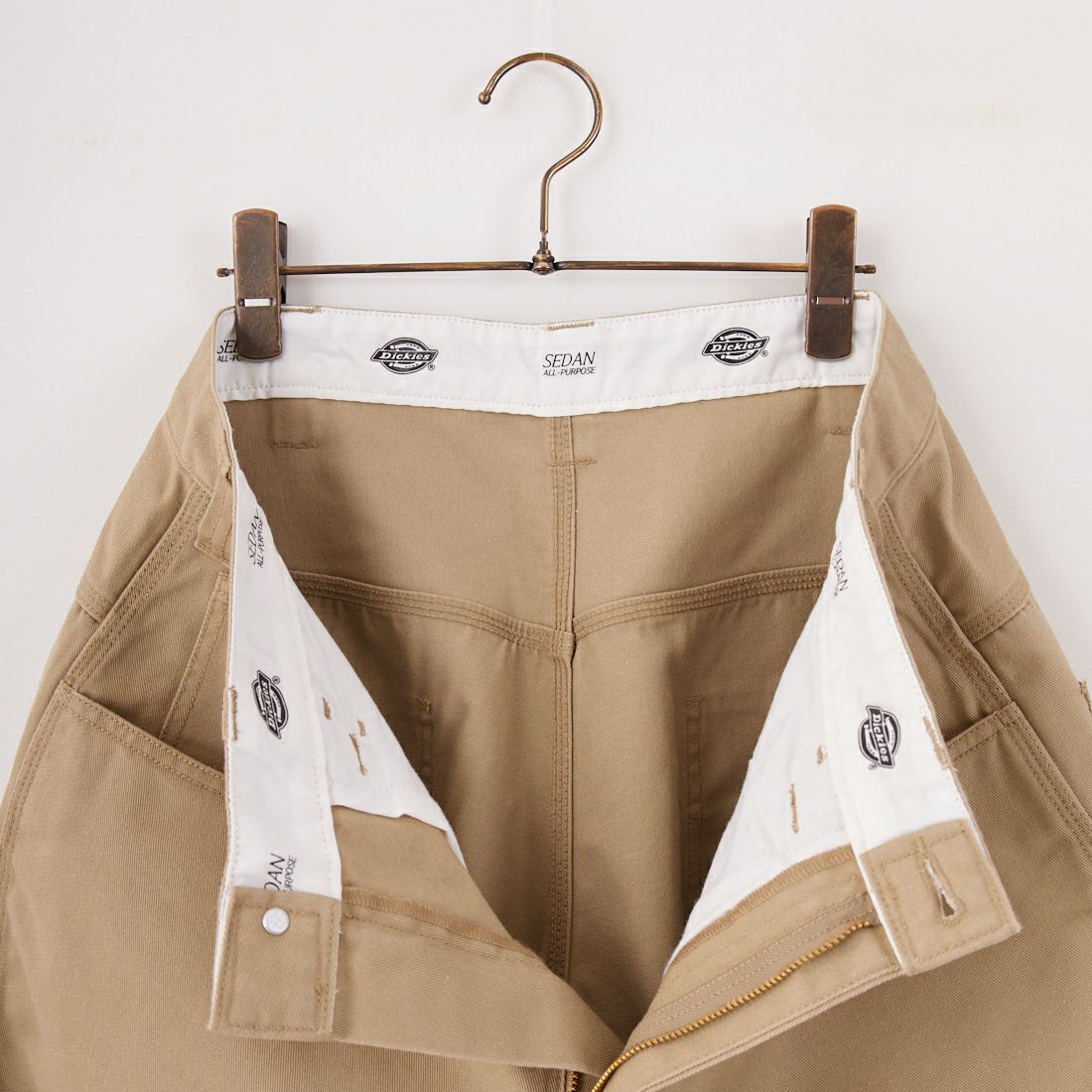SEDAN ALL-PURPOSE [セダン オールパーパス] Dickies カーペンターワイドショーツ [SD25S-PT09] KHAKISEDAN ALL-PURPOSE [セダン オールパーパス] Dickies カーペンターワイドショーツ [SD25S-PT09] KHAKI