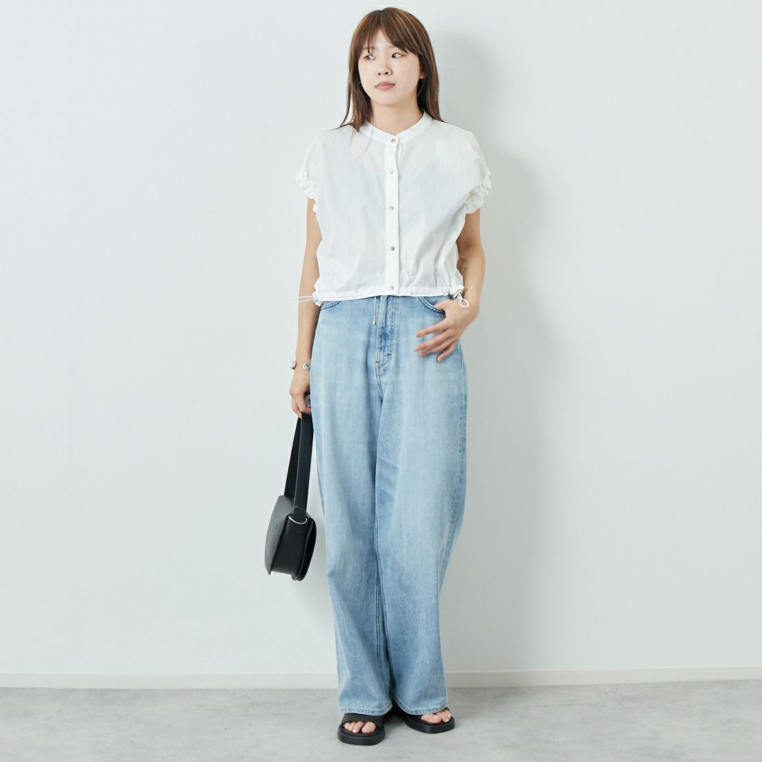 DIGNITE COLLIER [ディニテコリエ] ショートスナップブラウス [80255250] 031 ｵﾌﾎﾜｲﾄ &&モデル身長：167cm 着用サイズ：F&&