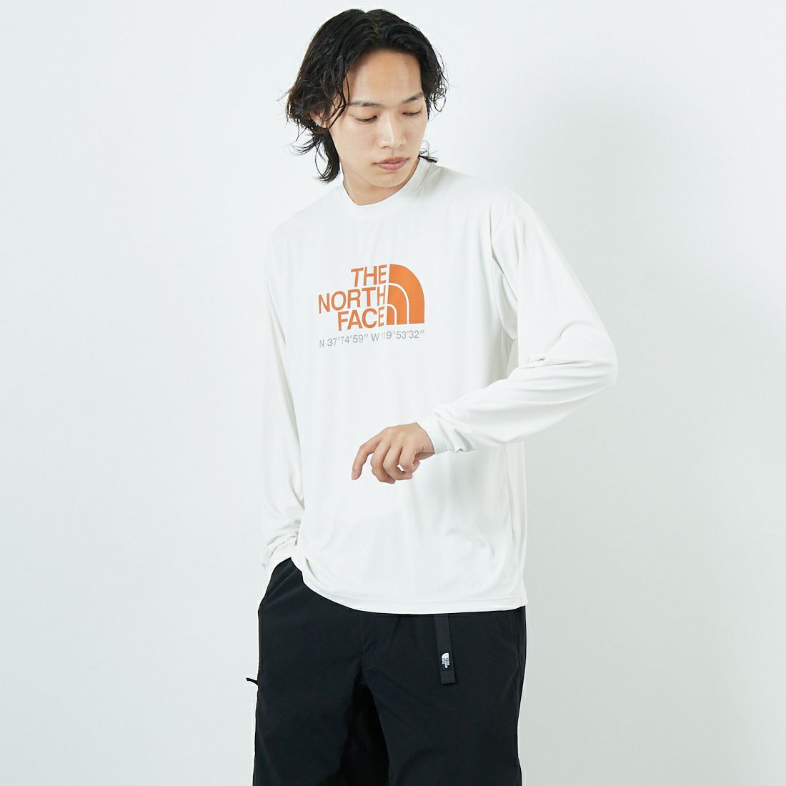 THE NORTH FACE [ザ ノースフェイス] ロングスリーブウォータースムースTシャツ [NT12432] WD &&モデル身長：179cm 着用サイズ：M&&