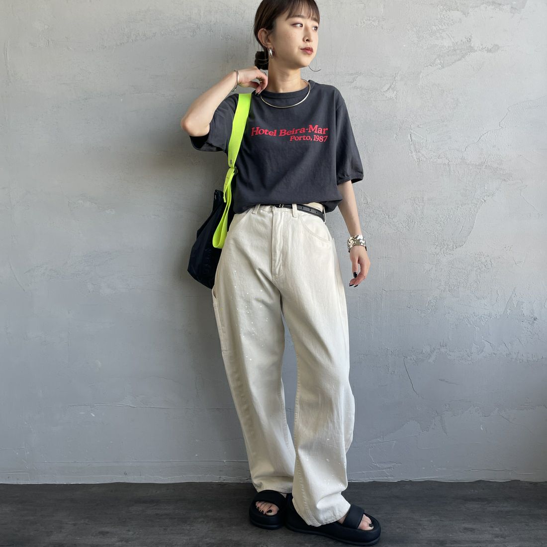 THE SHINZONE [ザ シンゾーン] HOTEL Beira-Mar Tシャツ [25MMSCU05] 05 C.GRAY &&モデル身長：150cm 着用サイズ：F0&&