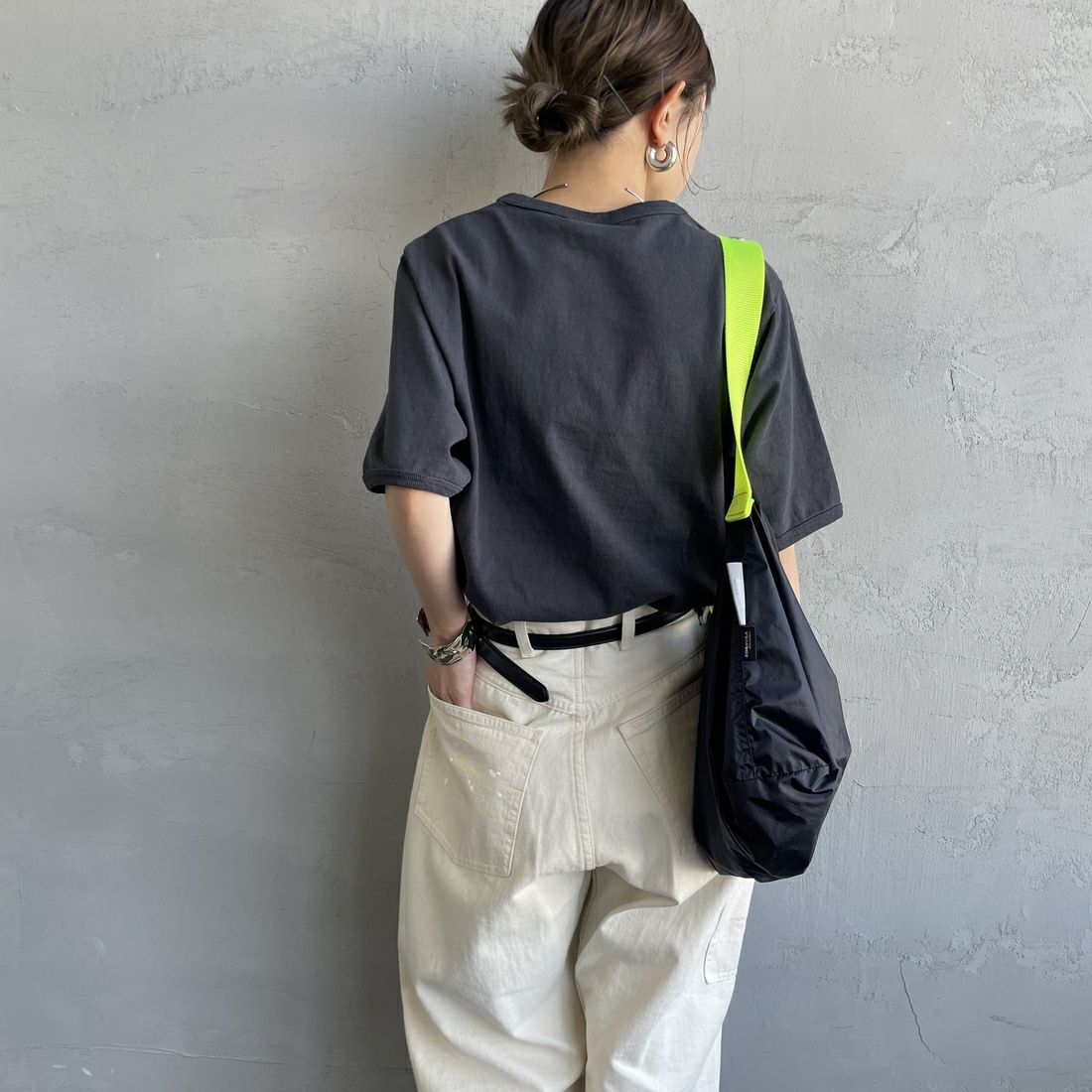 THE SHINZONE [ザ シンゾーン] HOTEL Beira-Mar Tシャツ [25MMSCU05] 05 C.GRAY &&モデル身長：150cm 着用サイズ：F0&&