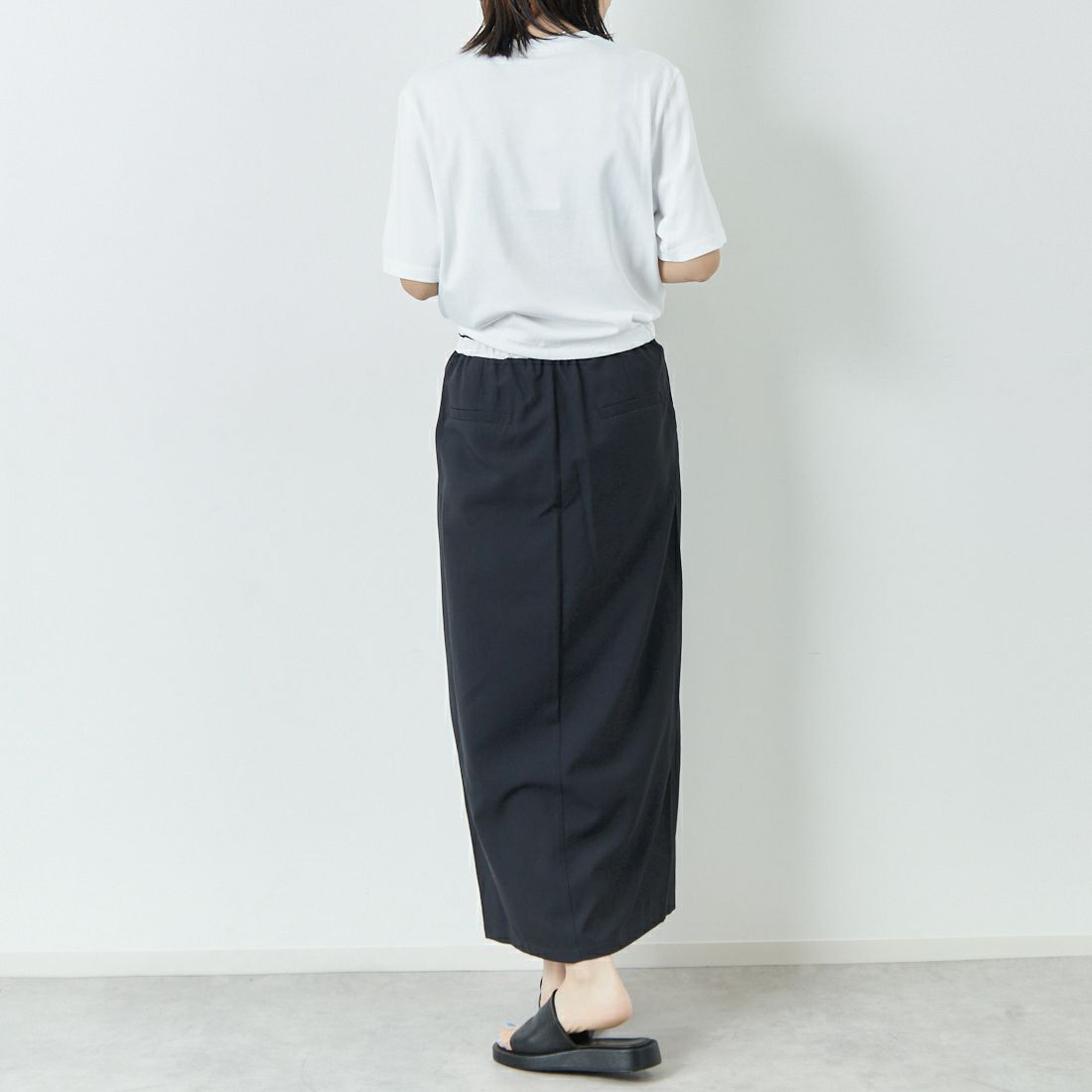 MAISON KITSUNE [メゾン キツネ] バブルロゴ ドローストリングコンフォートTシャツ [OW00120KJ0119] P100 WHITE &&モデル身長：167cm 着用サイズ：S&&