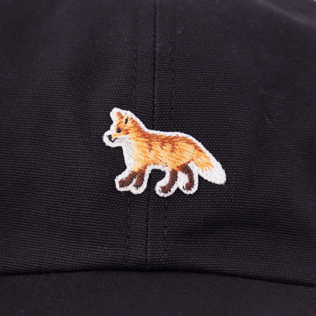 MAISON KITSUNE [メゾン キツネ] ベビーフォックス6パネルキャップ [OW06109WB0026] P199 BLACK