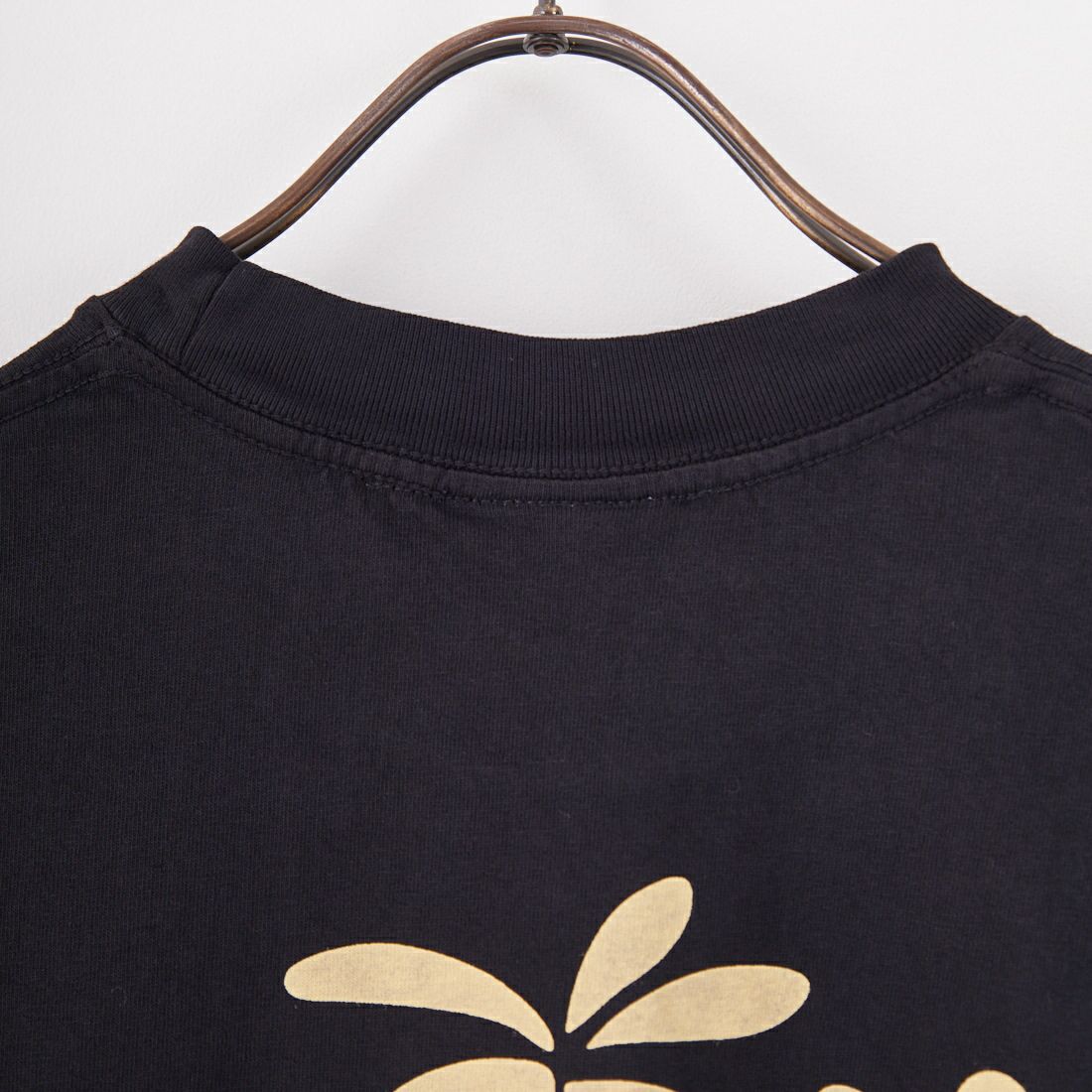 WHR [ダブルエイチアール] PLUMERIA ショートスリーブTシャツ [MWHR25S8073-M] 01 BLACK