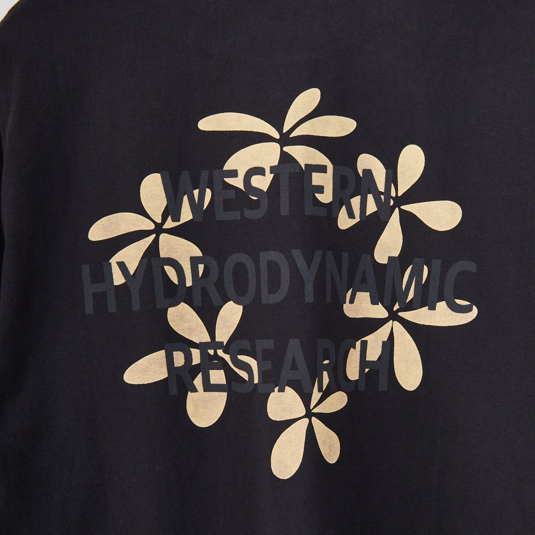 WHR [ダブルエイチアール] PLUMERIA ショートスリーブTシャツ [MWHR25S8073-M] 01 BLACK