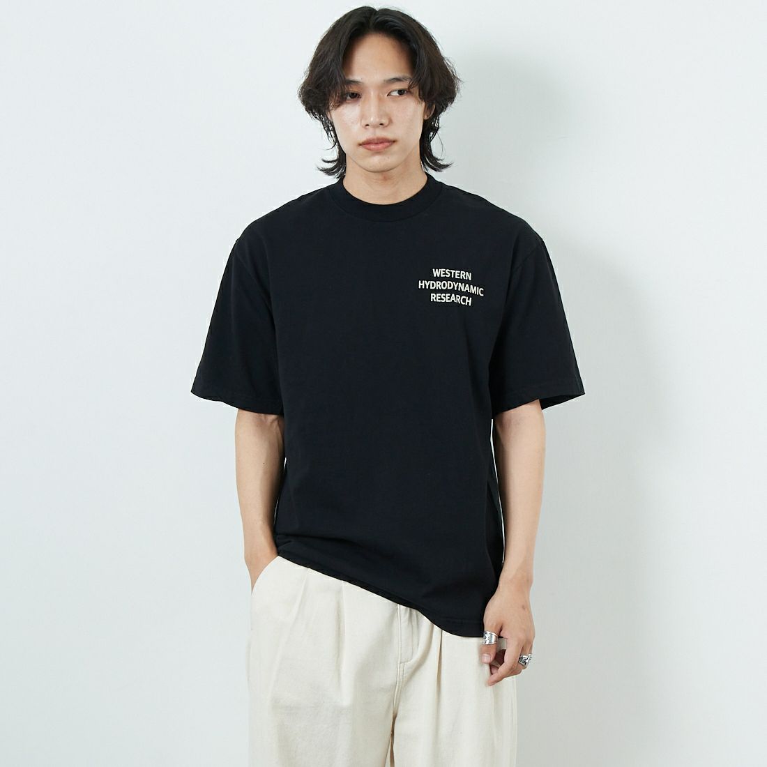 WHR [ダブルエイチアール] WORKER ショートスリーブTシャツ [MWHR25S8072-M] 01 BLACK &&モデル身長：179cm 着用サイズ：M&&