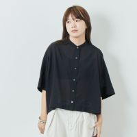 BLACK&&モデル身長：167cm 着用サイズ：F&&