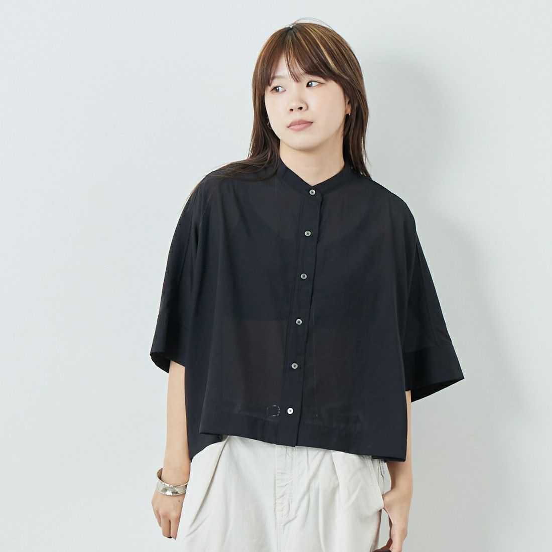 BLACK&&モデル身長：167cm 着用サイズ：F&&