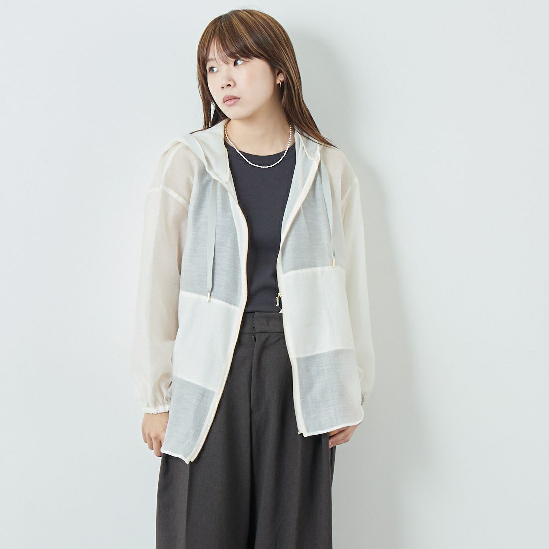 STELLA CIFFON [ステラシフォン] ファインスパン オーガンザブルゾン [ST2-25101] 03 IVORY &&モデル身長：167cm 着用サイズ：36&&