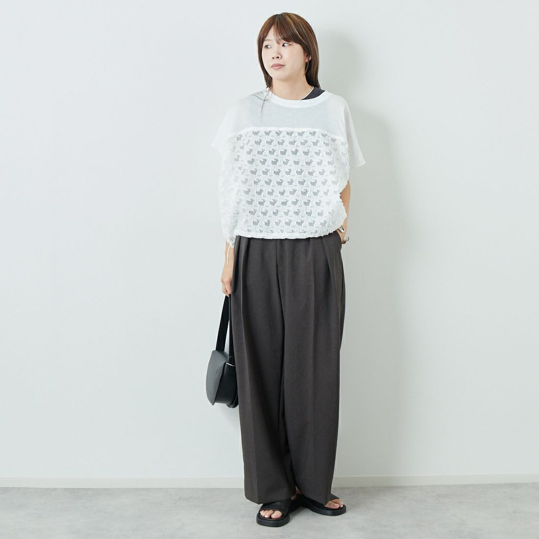 STELLA CIFFON [ステラシフォン] カットソー×カットジャガードコンビトップス [ST2-25504] 02 WHITE &&モデル身長：167cm 着用サイズ：36&&