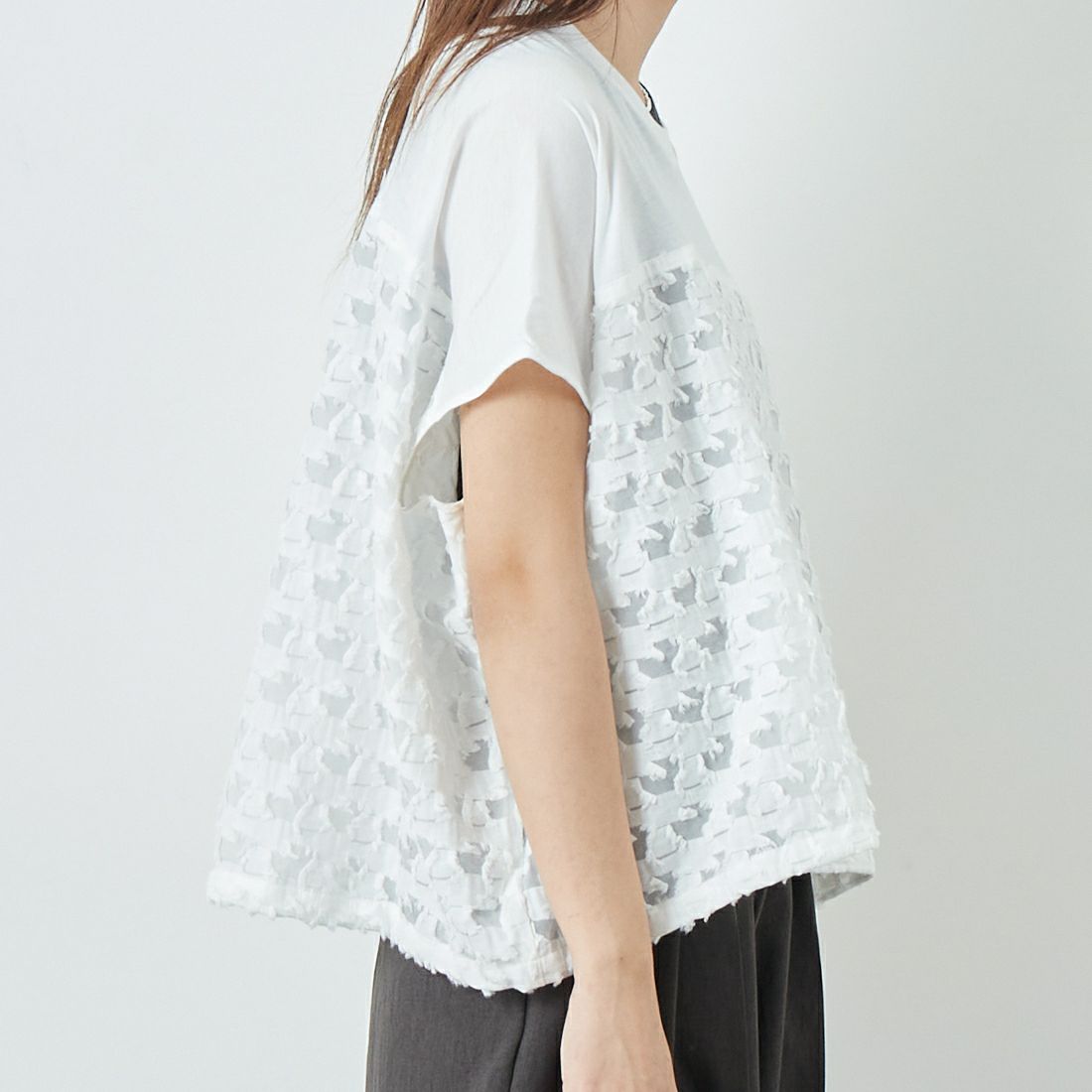 STELLA CIFFON [ステラシフォン] カットソー×カットジャガードコンビトップス [ST2-25504] 02 WHITE &&モデル身長：167cm 着用サイズ：36&&